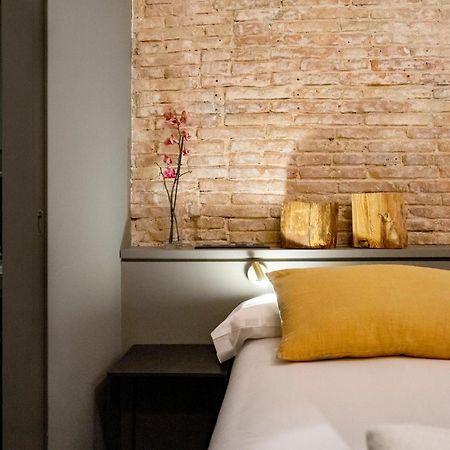 Hostal Porxos Garden バルセロナ エクステリア 写真