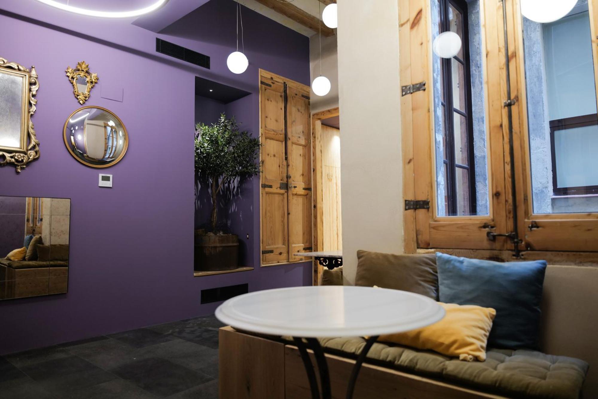 Hostal Porxos Garden バルセロナ エクステリア 写真